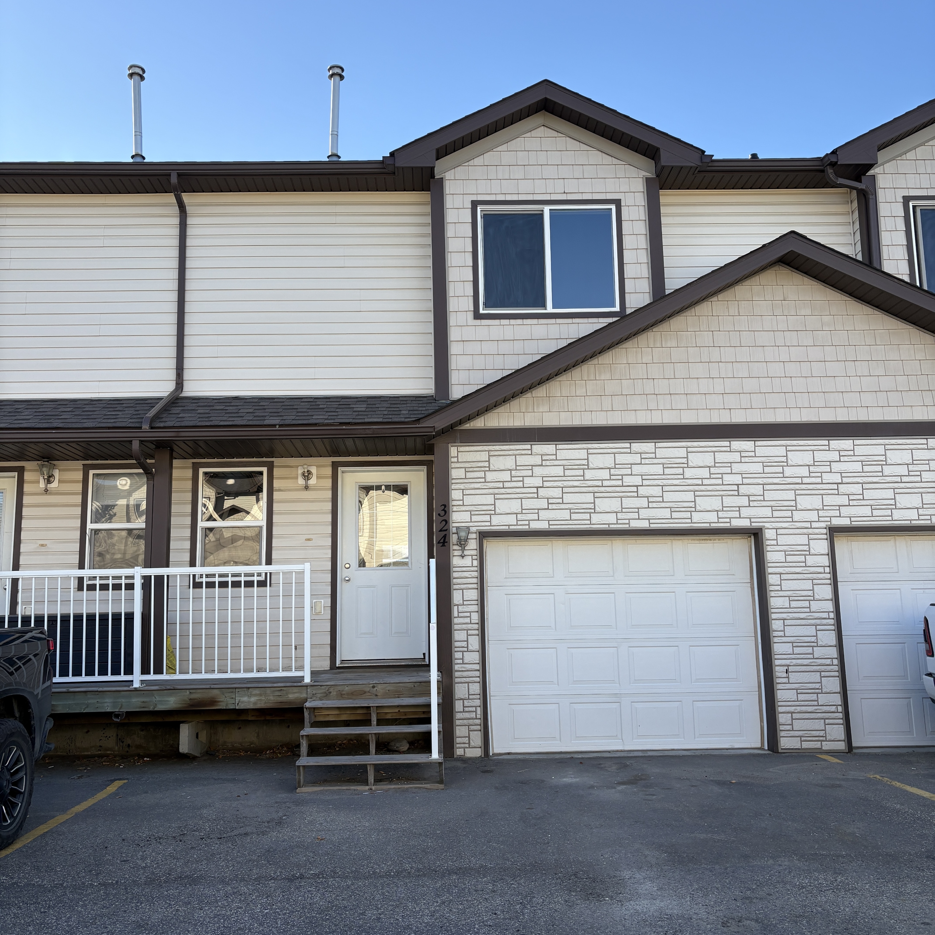 #324, 10150-121 Ave